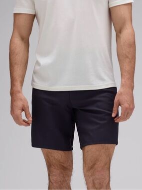 Unbound Merino Men’s Travel Shorts Navy Blue Size 34 Wool Casual Preppy Golf